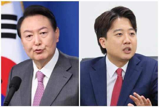 윤석열 대통령(왼쪽)과 이준석 전 국민의힘 대표. <연합뉴스>